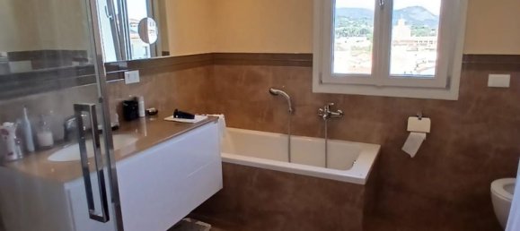 6 bedrooms Penthouse in Montecatini Terme, Italy No. 316815 7