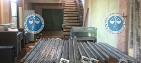 5 rooms Commercial property in Riano, Italy No. 302510 8