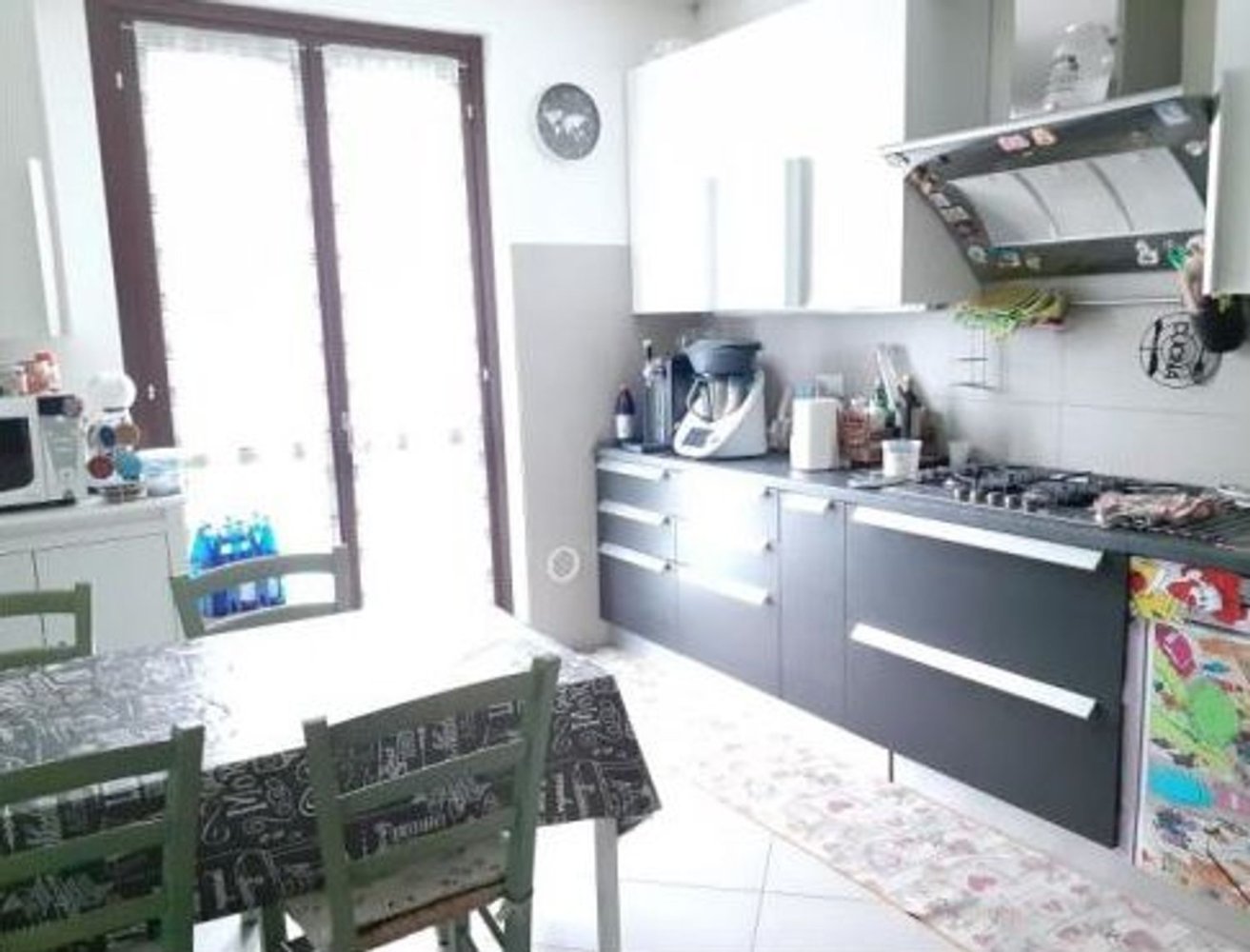 Villa de 4 habitaciónes en Laveno-Mombello, Italy No. 125300