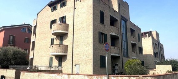 3 rooms Penthouse in Ostiglia, Italy No. 221459 24