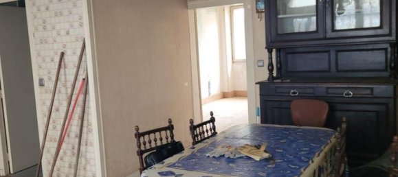 10 rooms Townhouse in Chateaumeillant, France No. 93207 2