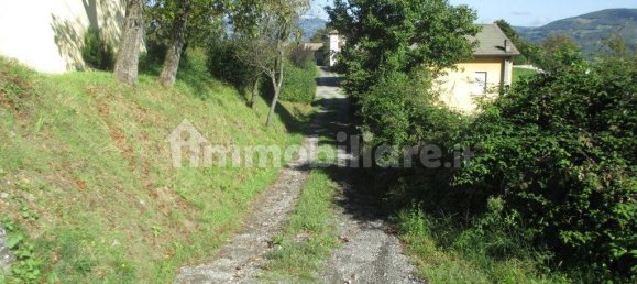 2 bedrooms House in Varano de' Melegari, Italy No. 333334 3