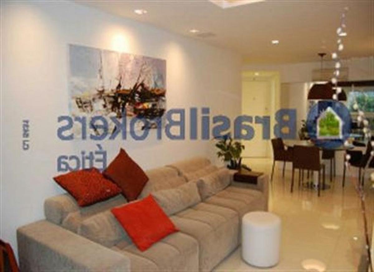 Apartamento de 3 dormitorios en Rio de Janeiro, Brazil No. 514525