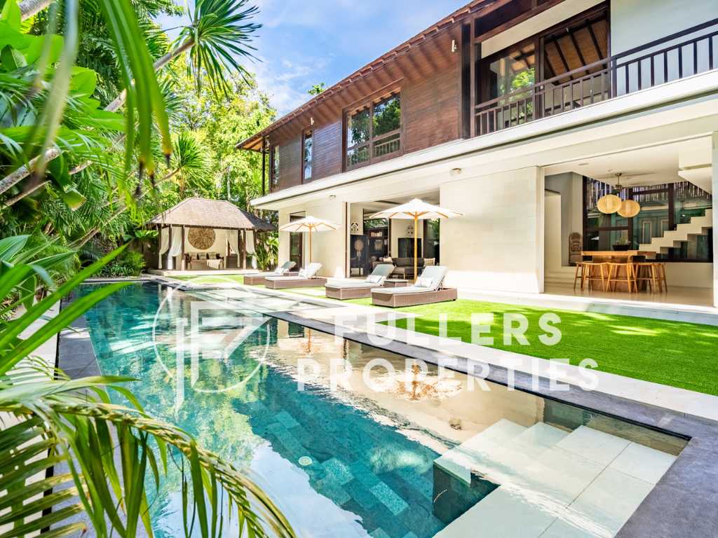 800m² Villa for sale in Seminyak, Badung, Bali, Indonesia № 61844
