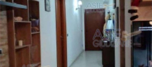 5-salle Appartement à Taurianova, Italy No. 187935 4