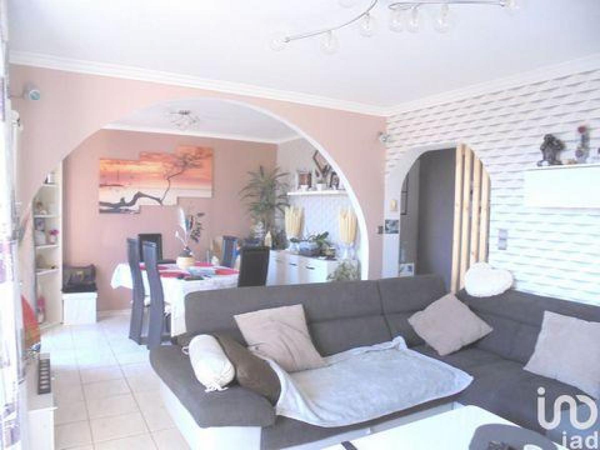 Condominio de 2 dormitorios en Lunel, France No. 35265