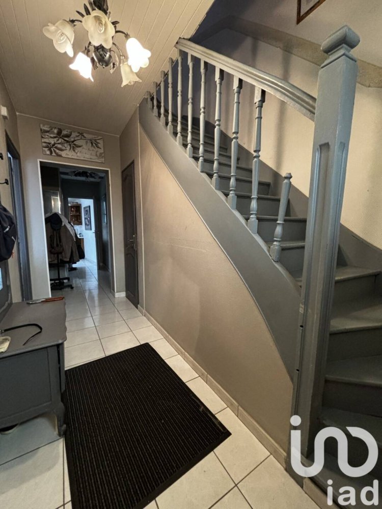 Casa T4 em Saint-Quentin, France N.º 249222