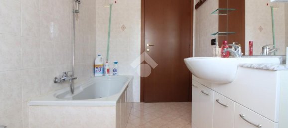 1 bedroom Apartment in Crespiatica, Italy No. 74552 18