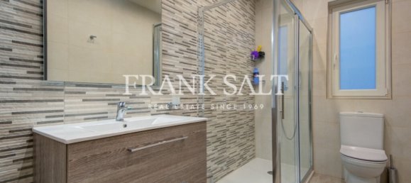 5 bedrooms Maisonette in Swieqi, Malta No. 2722 16