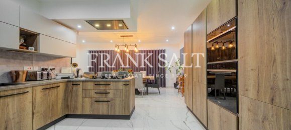 5 bedrooms Maisonette in Swieqi, Malta No. 2722 5