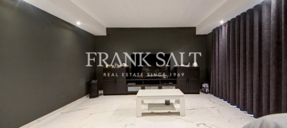 5 bedrooms Maisonette in Swieqi, Malta No. 2722 9