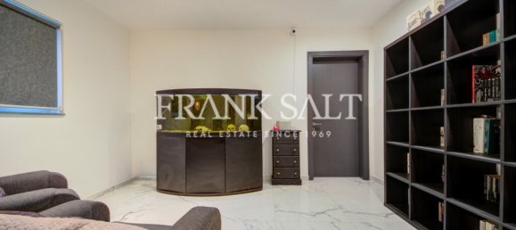 5 bedrooms Maisonette in Swieqi, Malta No. 2722 12