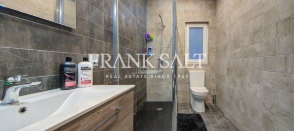 5 bedrooms Maisonette in Swieqi, Malta No. 2722 21