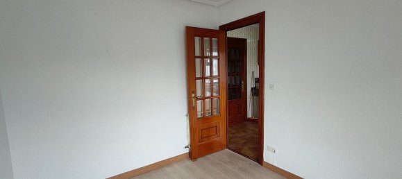 3 غرف نوم شقة في Reinosa, Spain رقم 163845 8