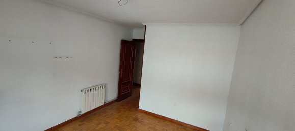 3 غرف نوم شقة في Reinosa, Spain رقم 163845 24