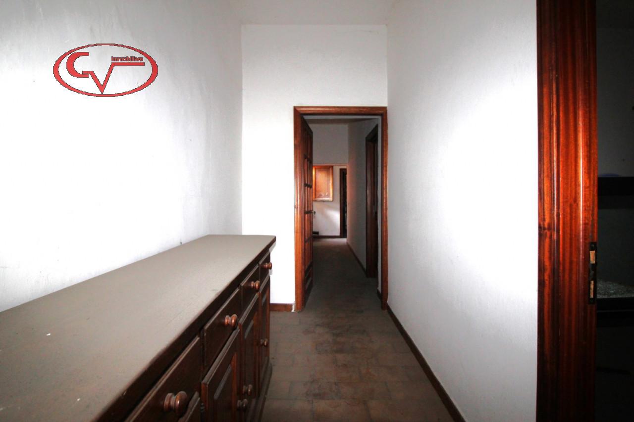 Casa de 4 habitaciónes en Bucine, Italy No. 234424