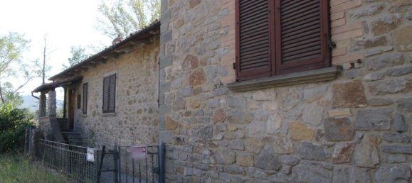 Casa de 4 divisões em Bucine, Italy N.º 234424 11