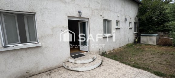 2 Schlafzimmer Haus in Vienne, France, Nr. 281906 3