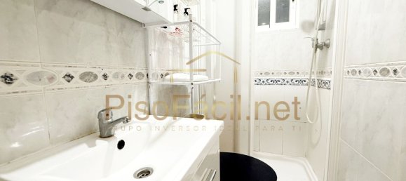 2 bedrooms Apartment in Madrid, Spain No. 155593 6
