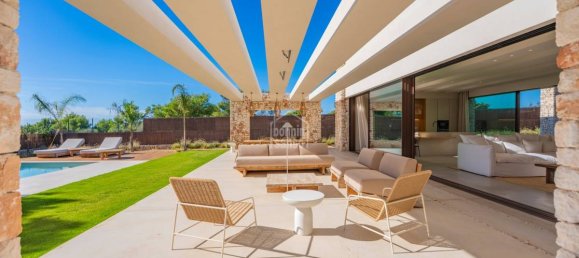 4 Schlafzimmer Villa in Mahon, Spain, Nr. 291457 5