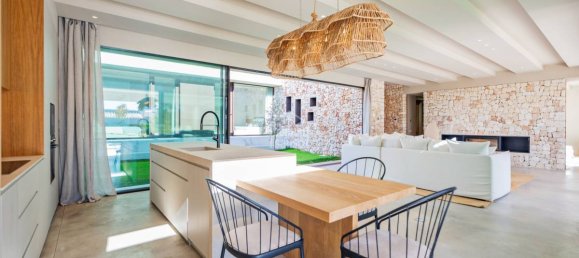 4 Schlafzimmer Villa in Mahon, Spain, Nr. 291457 9