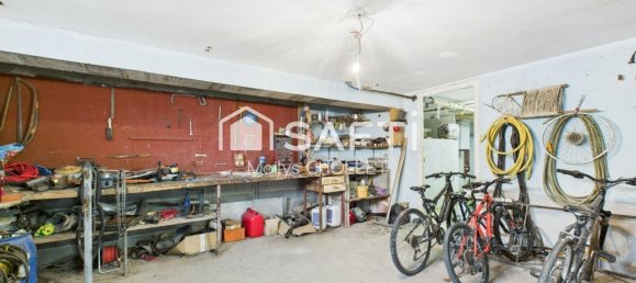 4 bedrooms House in Marigny-Marmande, France No. 43089 36