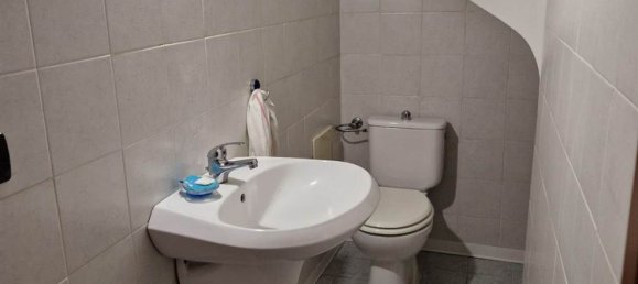 5 bedrooms Apartment in Campi Bisenzio, Italy No. 324616 12