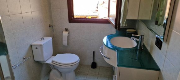 5 bedrooms Apartment in Campi Bisenzio, Italy No. 324616 23