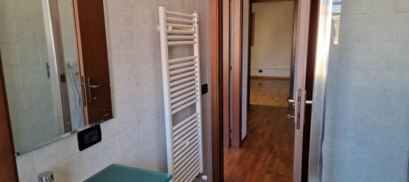 5 bedrooms Apartment in Campi Bisenzio, Italy No. 324616 25