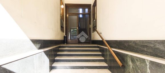 3 bedrooms Apartment in Milan, Italy No. 378945 10