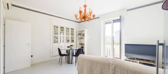 3 bedrooms Apartment in Milan, Italy No. 378945 3