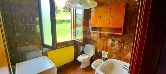 4 rooms Apartment in Cerano d'Intelvi, Italy No. 229793 2