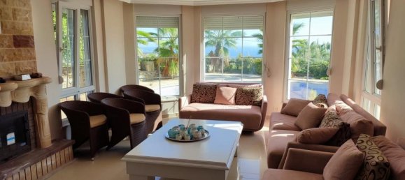 Villa 5+1 in Alanya, Turkey No. 18019 4