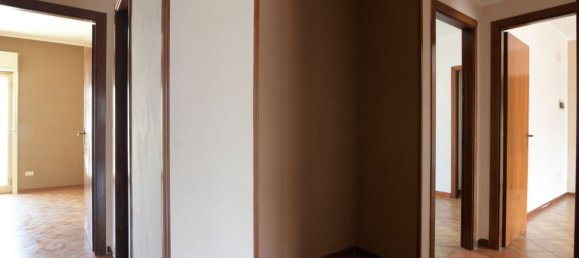 5 rooms Apartment in Palermo, Italy No. 46454 10