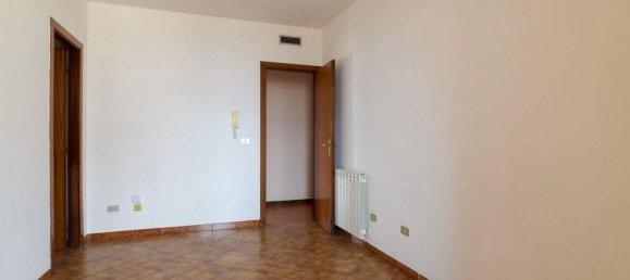 5 rooms Apartment in Palermo, Italy No. 46454 6