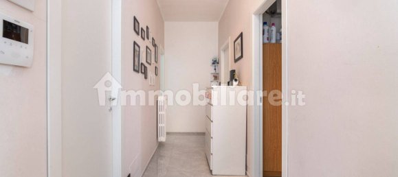 2 Schlafzimmer Wohnung in Turin, Italy, Nr. 345600 20