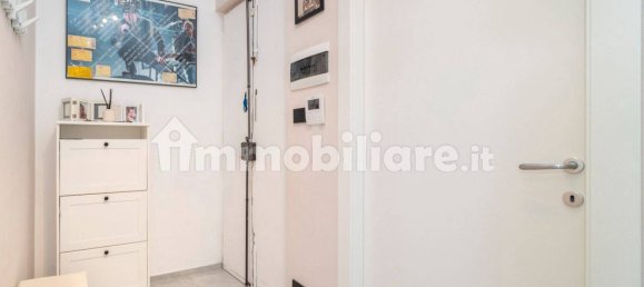 2 Schlafzimmer Wohnung in Turin, Italy, Nr. 345600 22