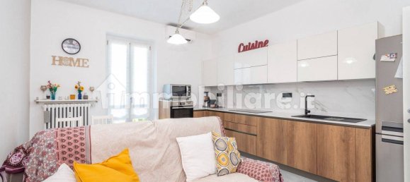 2 Schlafzimmer Wohnung in Turin, Italy, Nr. 345600 4