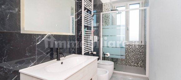 2 Schlafzimmer Wohnung in Turin, Italy, Nr. 345600 16