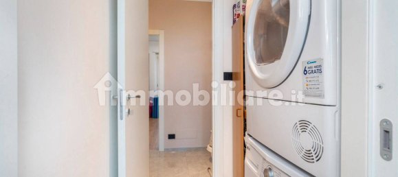 2 Schlafzimmer Wohnung in Turin, Italy, Nr. 345600 18