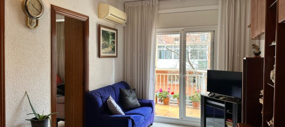 Квартира с 3 спальнями в Сантс-Монтжуик, Испания № 134760 2