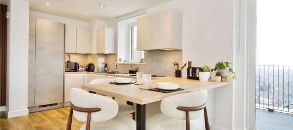 2 bedrooms Apartment in London, United Kingdom No. 11548 4