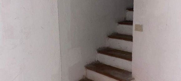 48m² Commercial property in Siena, Italy No. 331293 6