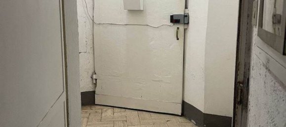 48m² Commercial property in Siena, Italy No. 331293 4