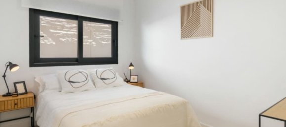 Casa de 3 dormitorios en Torrevieja, Spain No. 188338 18