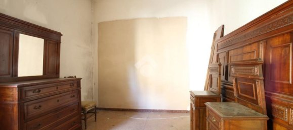 3 Schlafzimmer Wohnung in Casalecchio di Reno, Italy, Nr. 362384 4