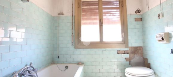 3 Schlafzimmer Wohnung in Casalecchio di Reno, Italy, Nr. 362384 17