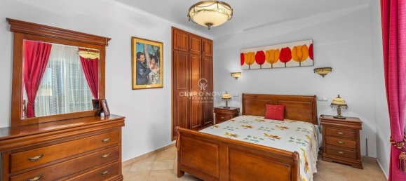 4 bedrooms Townhouse in Guia, Portugal No. 137520 21