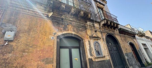 8 rooms House in Giarre, Italy No. 237517 42