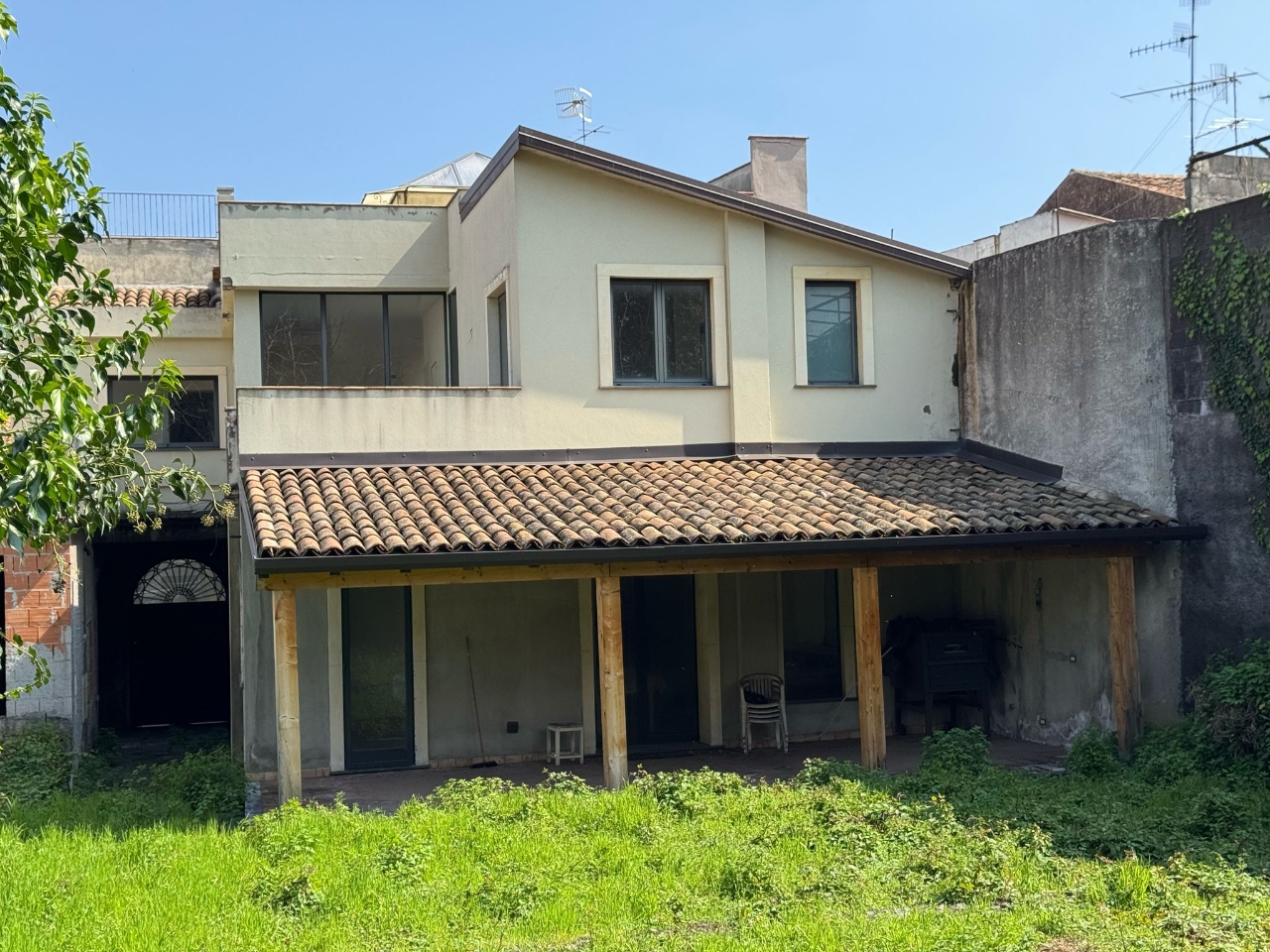 8 rooms House in Giarre, Italy No. 237517